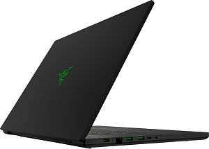 Laptop Razer Blade 18 RZ09-05299ER4-R3E1, 18 inch 3840 x 2400, Intel Core Ultra 9 275HX (24 C / 24 T, 2.7 GHz - 5.4 GHz, N/A cache, N/A), 32 GB DDR5, 2 TB SSD, Nvidia GeForce RTX 5090, Windows 11 Home, Tastatura US, Negru