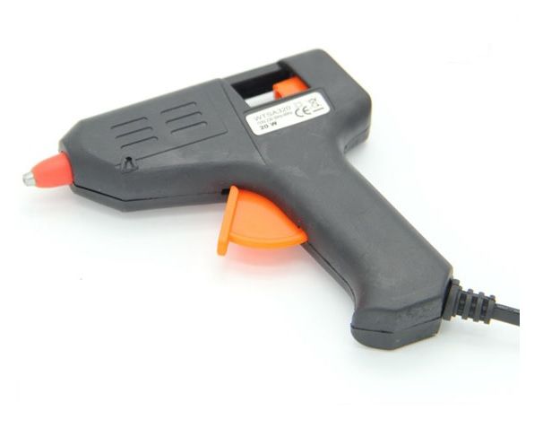 Plastic glue gun 7mm
- supply voltage 110V - 230V AC
- power: 20W
- melting capacity: 4.5gr/min.
Packaging: blister 1 pc.