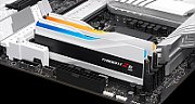 Memorie G.Skill Trident Z5 64 GB DDR5 6400 MHz CL32, kit 2 x 32 GB, XMP 3.0, Alb-negru, RGB