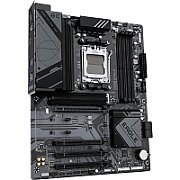 GIGABYTE B650 EAGLE AM5 4xDDR5 4xSATA 3xM.2